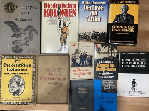 Militaria bücher - 11,